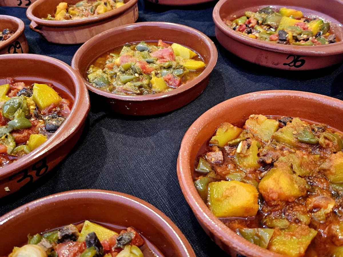 Pebrereta gerecht De gerenoveerde El Bol boulevard in Altea.